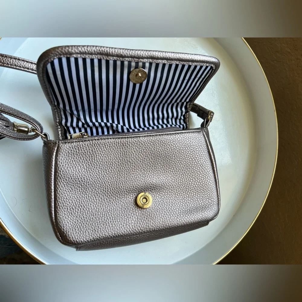 Olivia Miller Handbag Collection Sling Bag - Picture 6 of 6